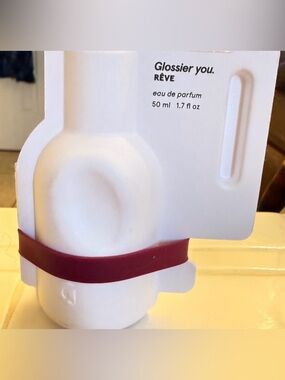 Glossier You Rêve Eau de
Parfum